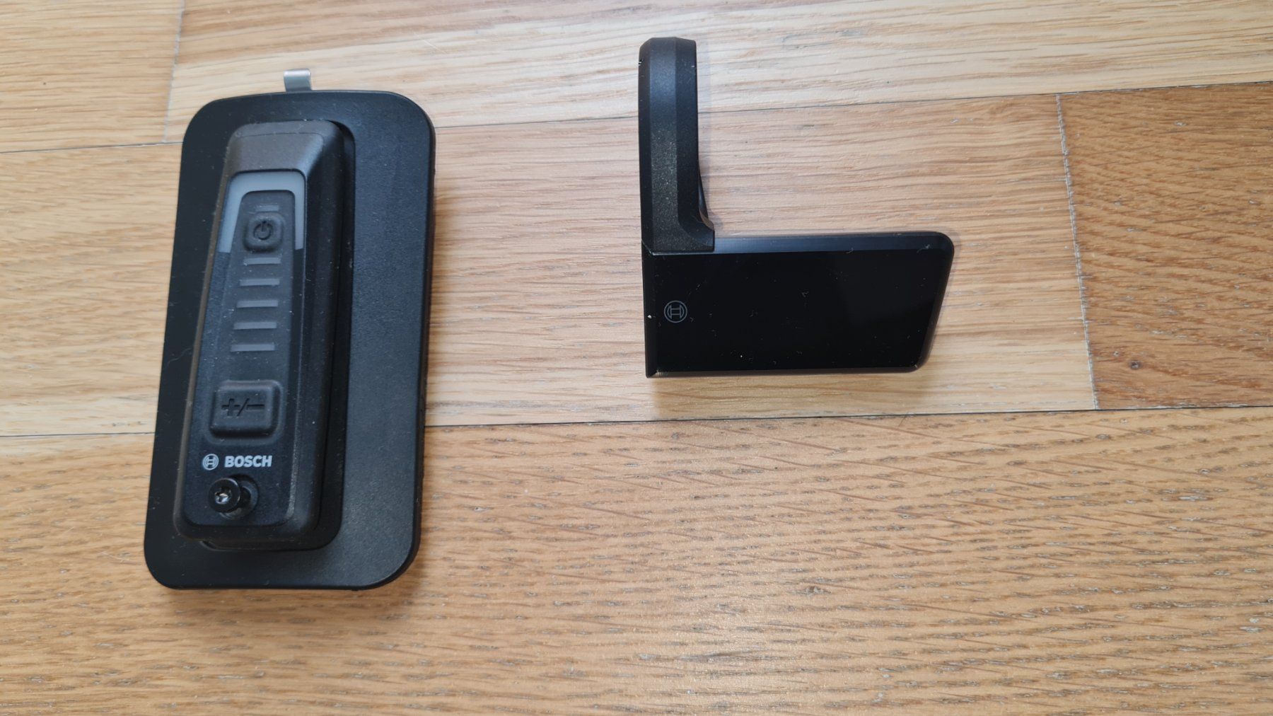 Sistema di controllo: Bosch Bedieneinheit System Controller BRC3100 schwarz – Nuovo (secondo la descrizione) da Sissach venduto da Trek59 2