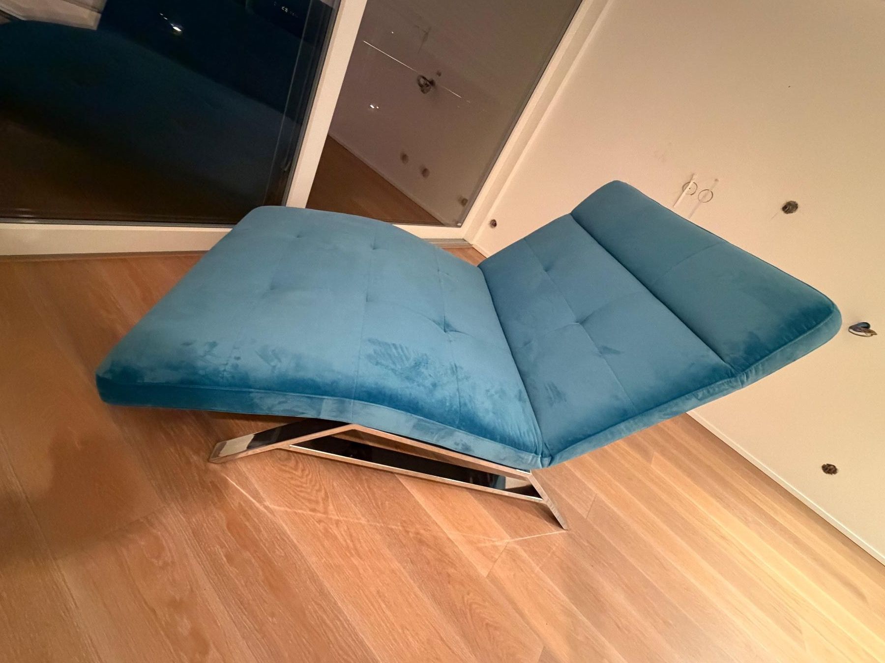Liegen & Liegestühle: Liege / Couch / Lounge – Gebraucht aus walchwil von Favre 1