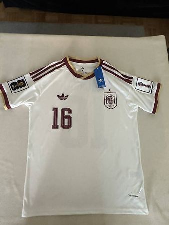 Rodrigo 16 Trikot