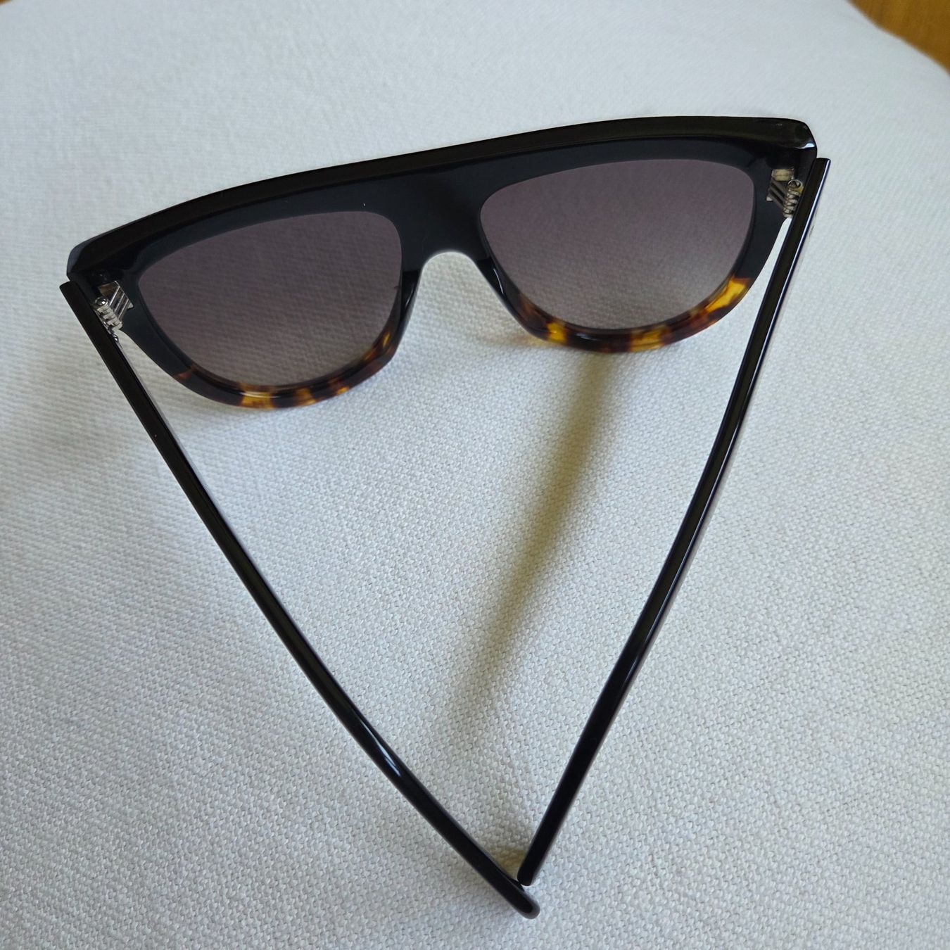 Celine Occhiali & Lenti: Céline lunettes de soleil Shadow CL4001IN 05F – Usato da Onex venduto da AF. 2