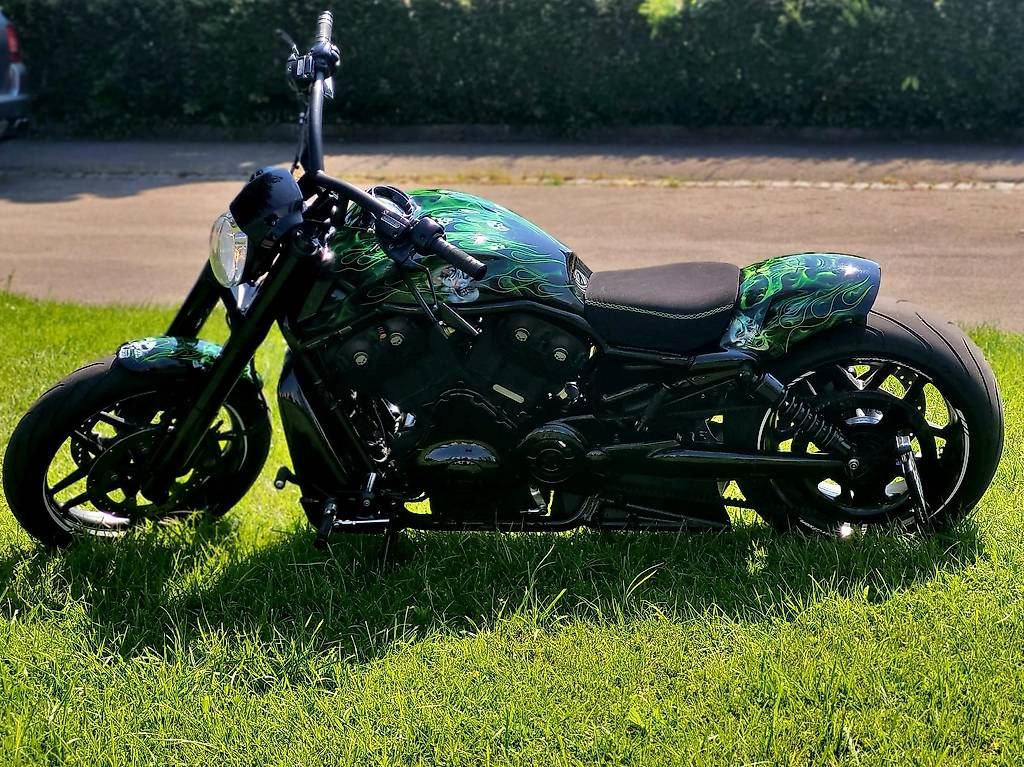 Harley-Davidson Chopper: Harley Davidson night rod special mit MFK – Usato da Rorschach venduto da tt1703 1