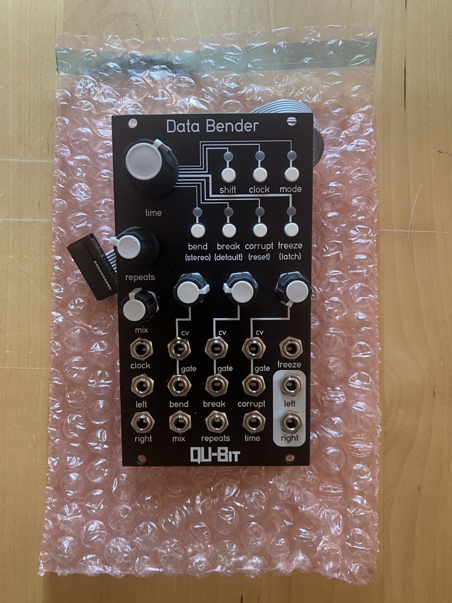 Musikinstrumente: QU-Bit - Data Bender – Gebraucht aus Basel von ya7777no