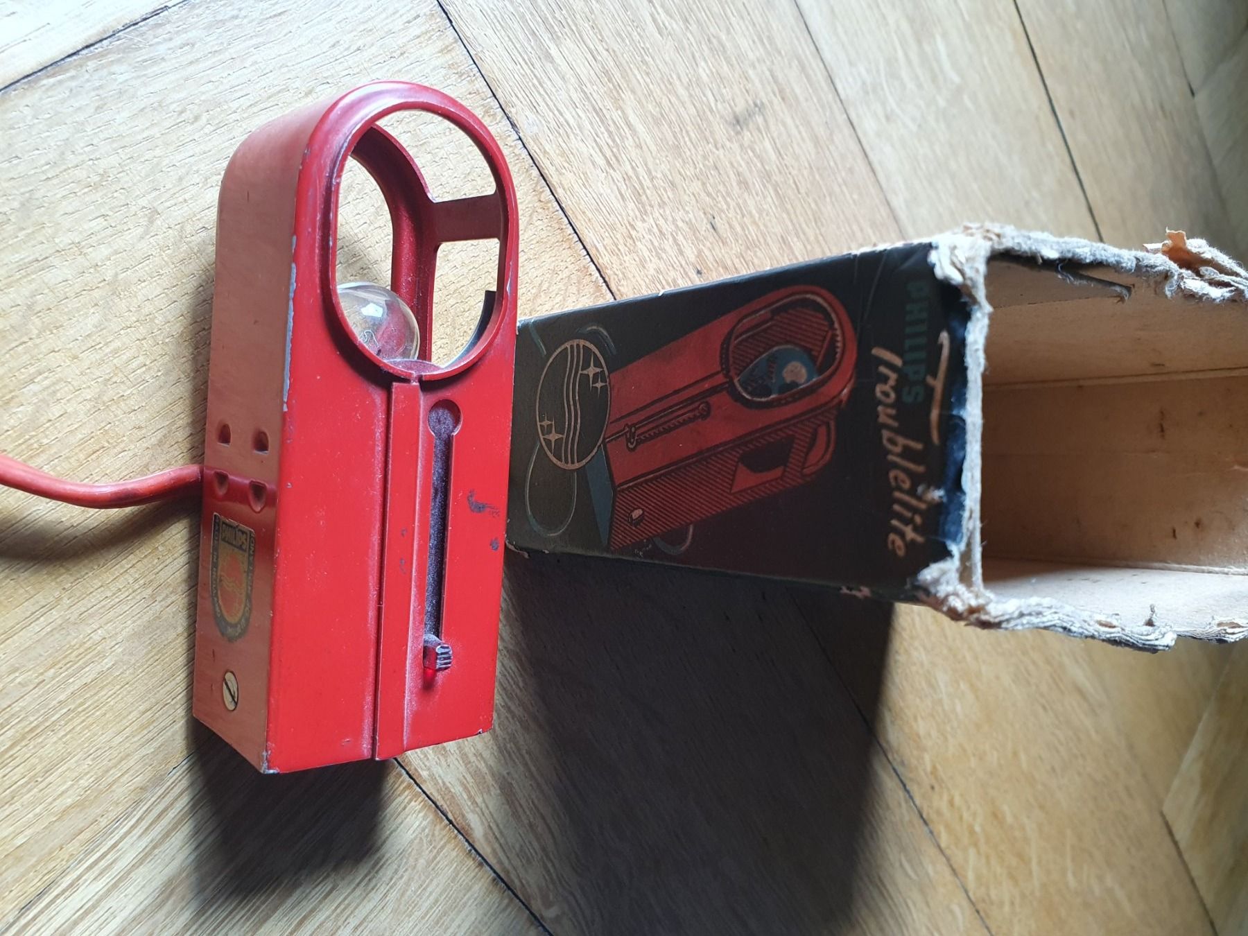 Philips Lampade: Vintage Lampe Notlicht Philips Troublelite, ca. 1950er – Usato da Zuerich venduto da Quatemberkind 2