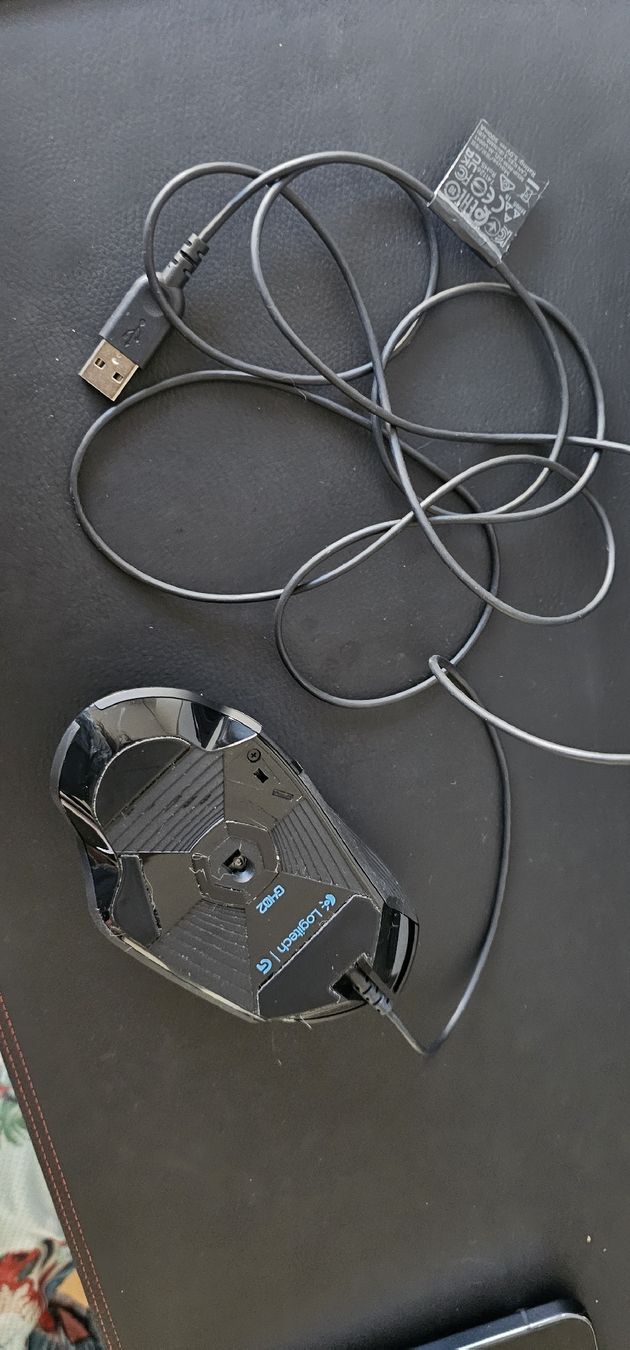 Logitech Maus: Logitech G G402 Hyperion Fury – Neu (gemäss Beschreibung) aus Zürich von Yllka.ja 1