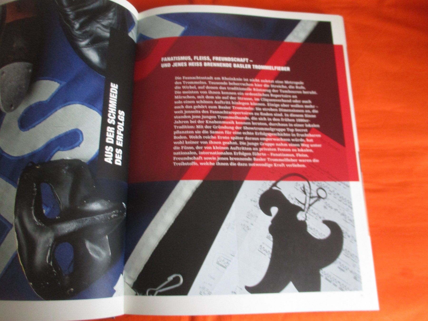 Libri: Buch Top Secret Drum Corps Basel – Usato da Birsfelden venduto da alles-muss-raus 2