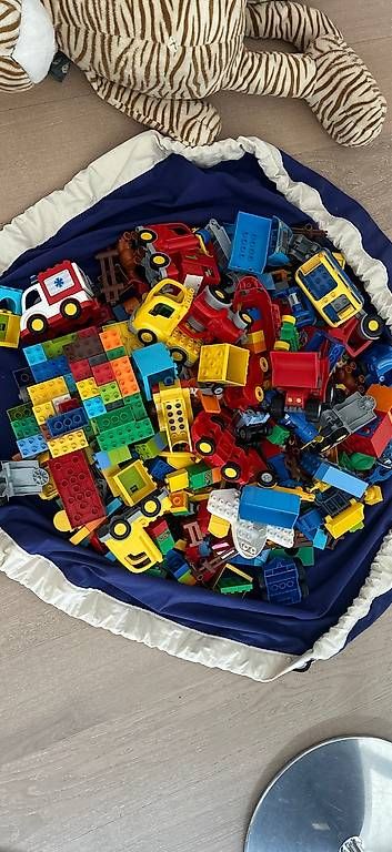 Giocattoli: Lego duplo  – Usato da Genève venduto da m10_t92f 2