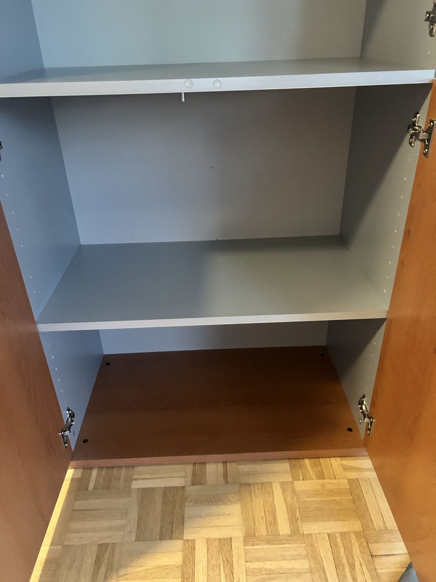 Vetrine: 2 hochwertige Holz-/Glasvitrinen – Nuovo (secondo la descrizione) da Allschwil venduto da noah_kx85 3