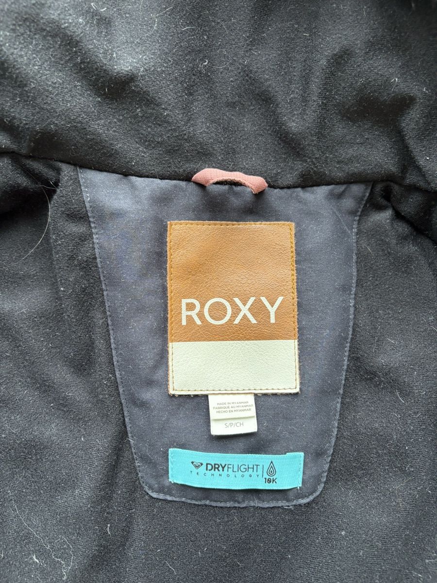 Roxy Vestes: Winterjacke Roxy rosa – D'occasion à Belp par walther27 5