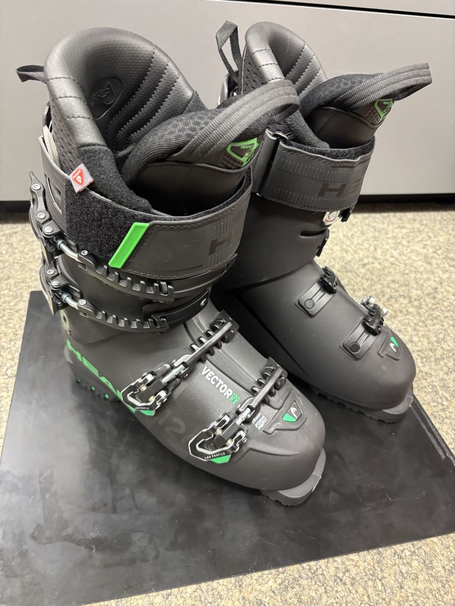 Head Chaussures hommes: Skischuhe Head Neu – Neuf (Voir description) à Greppen par Josiehuerlimann