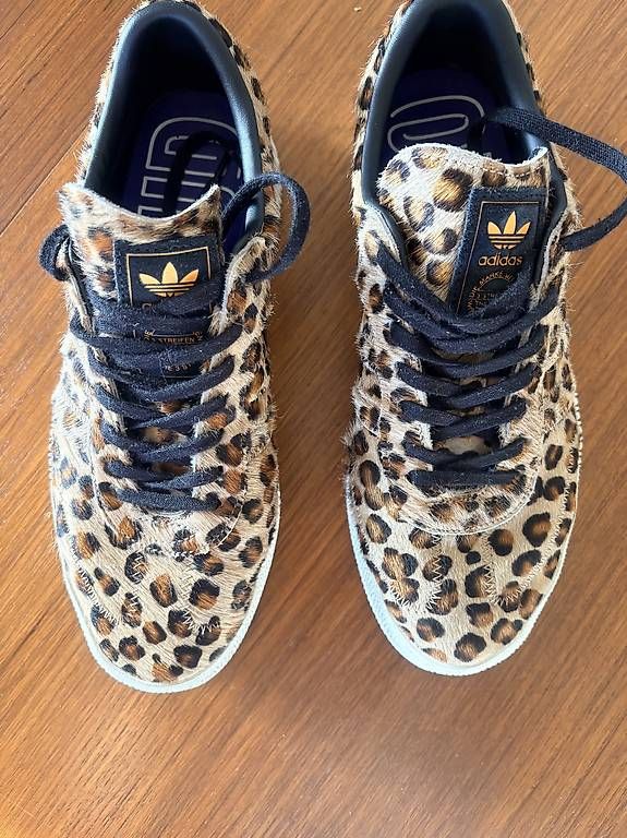 Damenschuhe: Baskets adidas leopard – Gebraucht aus Chardonne von any_yq5q 1