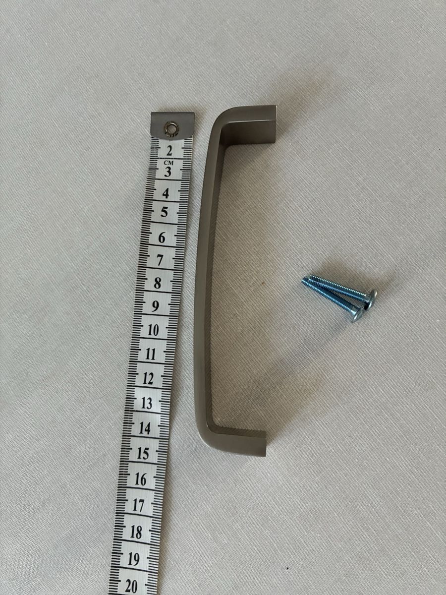Eisenwaren: Edelstahl Griff, Möbelgriff, Schubladengriff, 14.5cm – Neu (gemäss Beschreibung) aus Bäretswil von Viechel 1