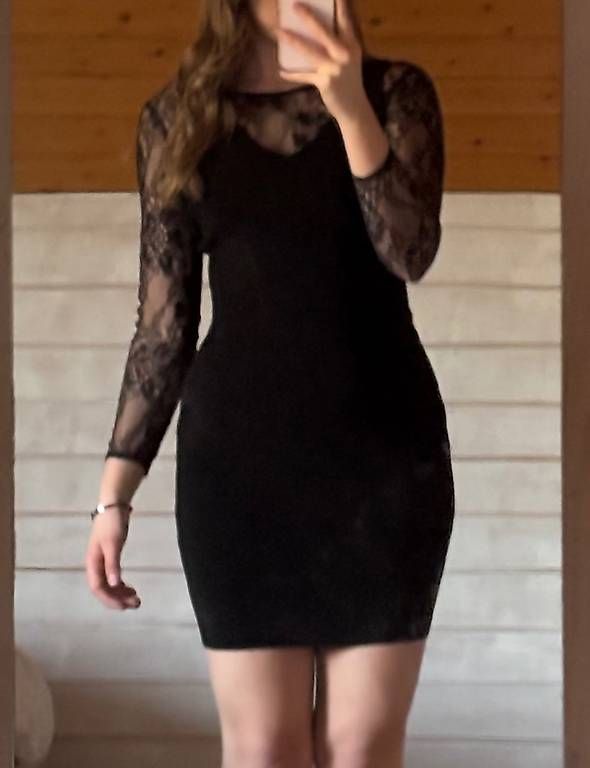 Robes: Schwarzes Kleid – D'occasion à Rengg par Coufarmer 1