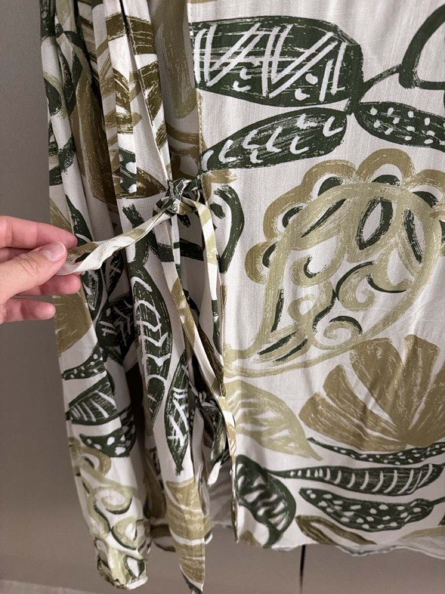 Camicette: Handmade Summer Womens blouse white green floral pattern – Nuovo e nell'imballaggio originale da Paradiso venduto da Ixaya.studio 2