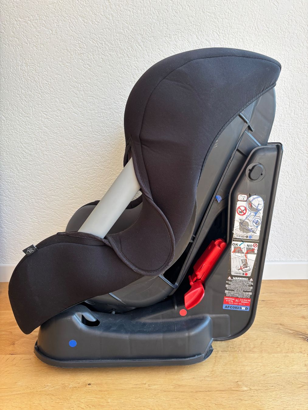 Seggiolini per auto: Siège auto bébé/enfant 0-18kg – Usato da Biel/Bienne venduto da FChampion 2