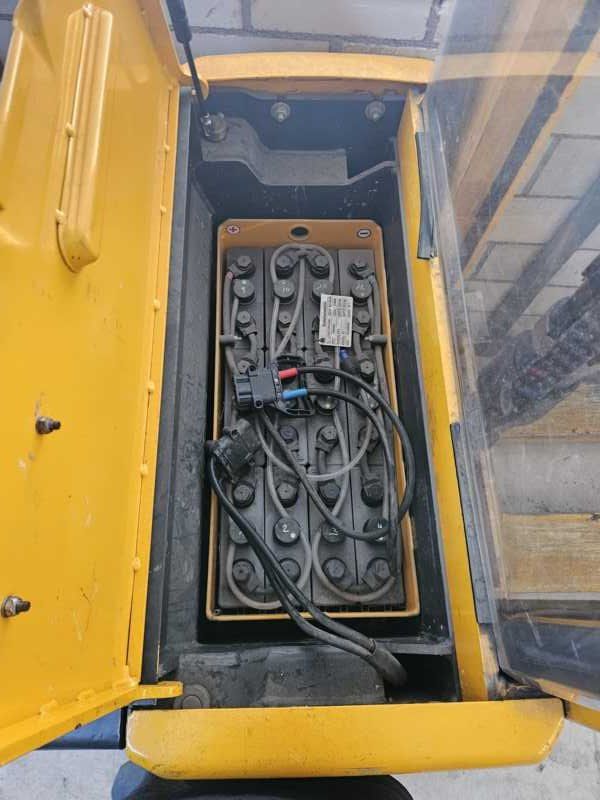 Jungheinrich Carrelli elevatori e a forche: Elektrostapler Jungheinrich ERC/ERC-Z 12 – Difettoso da Wettingen venduto da Bakana 5