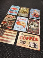 Set 8 Blechschilder Replikas im amerikanischen Vintage-Style