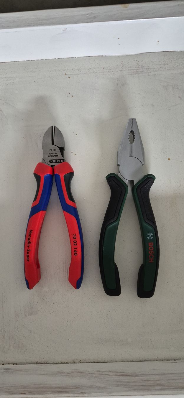 Knipex Tutti gli attrezzi: Neuware zu verkaufen – Nuovo e nell'imballaggio originale da Scherz venduto da Hrynio81