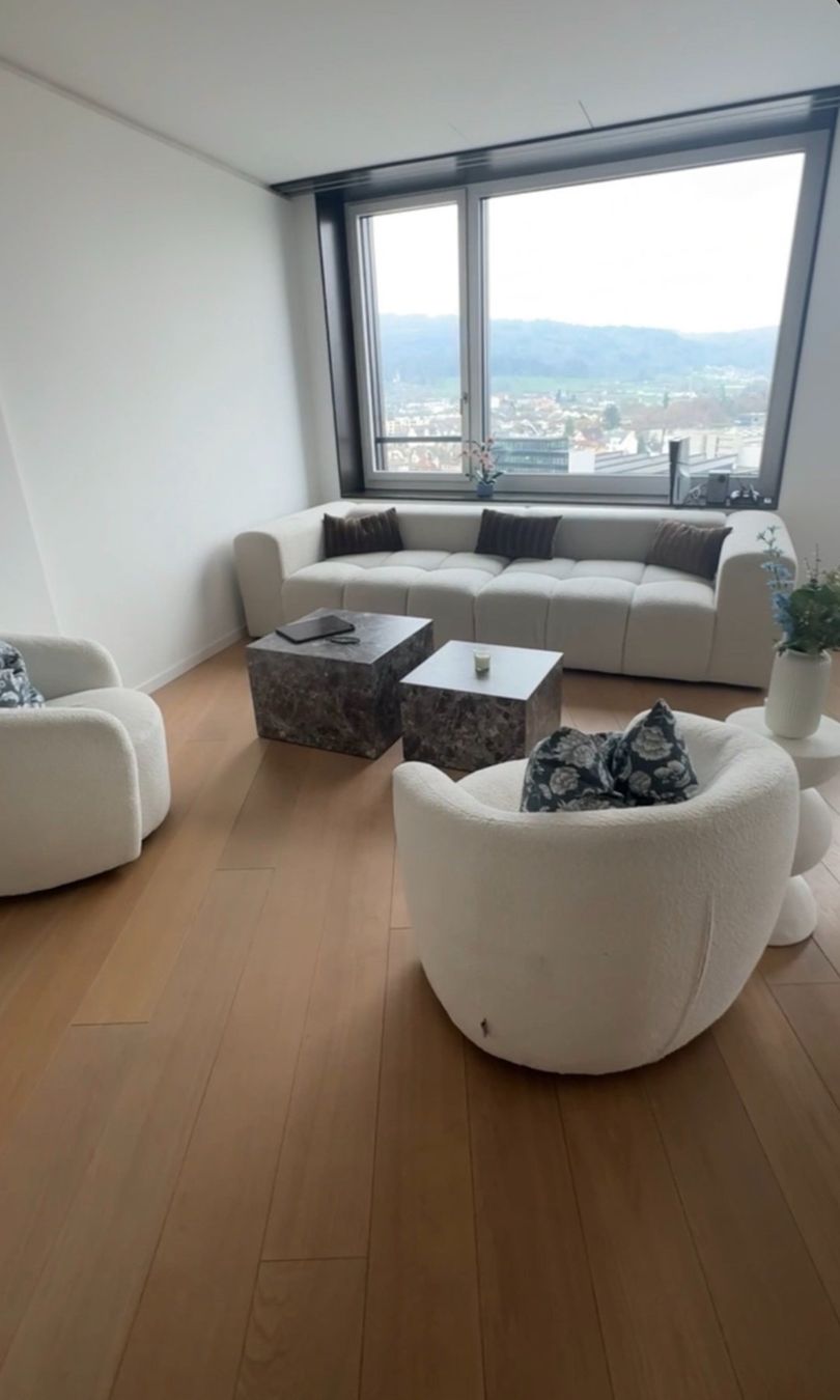 Sofas: Designer Sofa zum ersteigern ab 1.- CHF – Gebraucht aus Dietikon von inf_68cs 1
