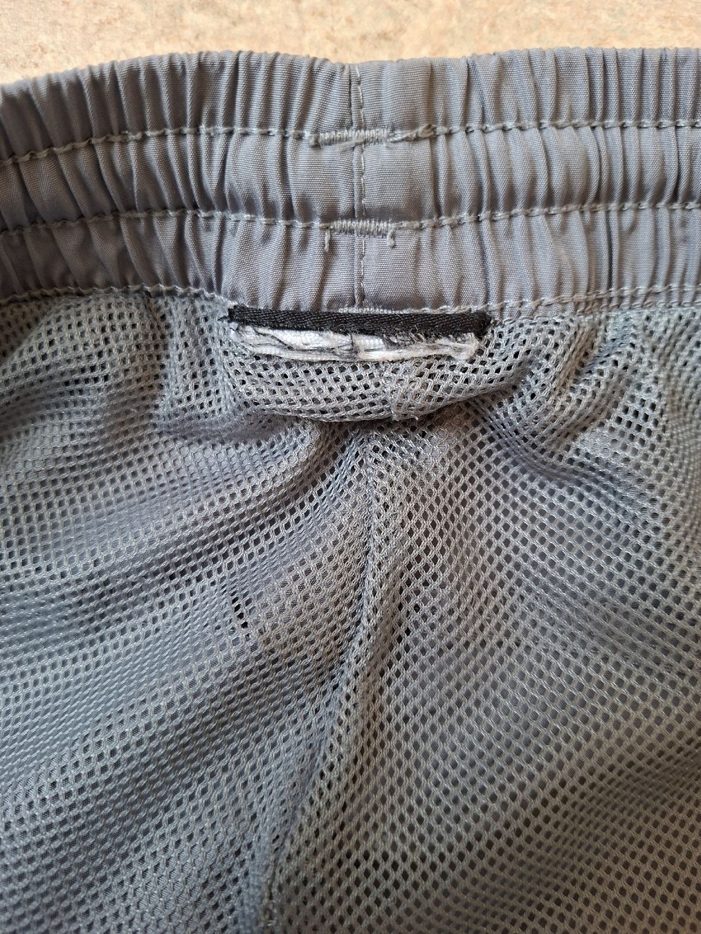 Adidas Pantaloni: Adidas Trainingshose/ Jogginghose Gr. M / L – Usato da Klingnau venduto da vollmond36 4