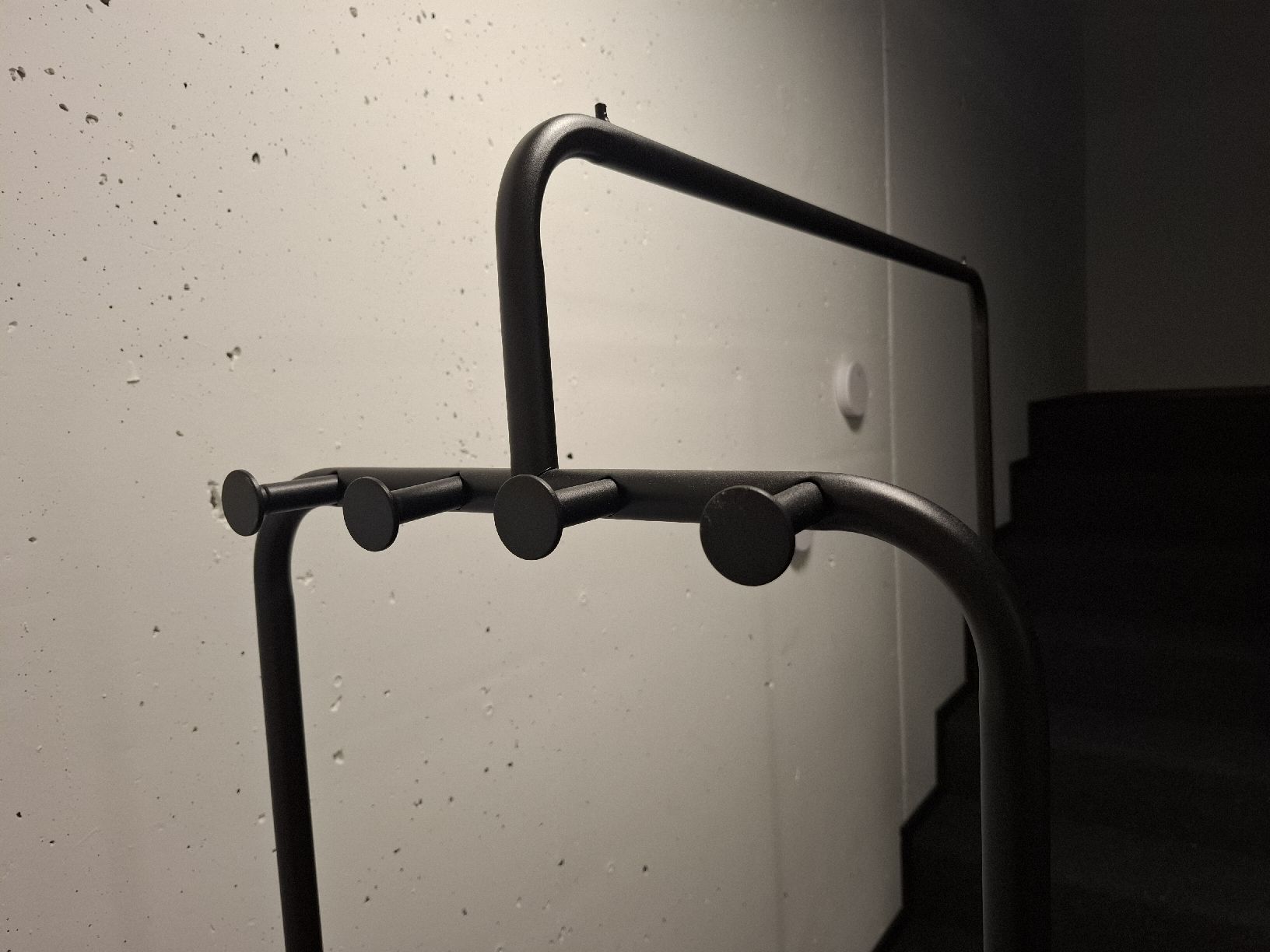 Porte manteau: Garderobe schwarz – D'occasion à Wangen SZ par Mschatz 2
