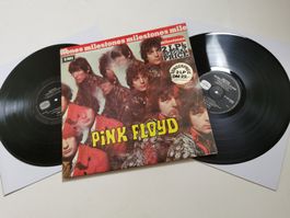 PINK FLOYD - THE PIPER @ THE GATES OF TOWN & A SAUCERFUL OF.