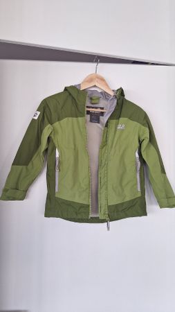 Jack Wolfskin Kinder-Outdoorjacke Gr. 116, top Zustand!