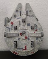 Disney Store Star Wars Millennium Falcon Deluxe Diecast