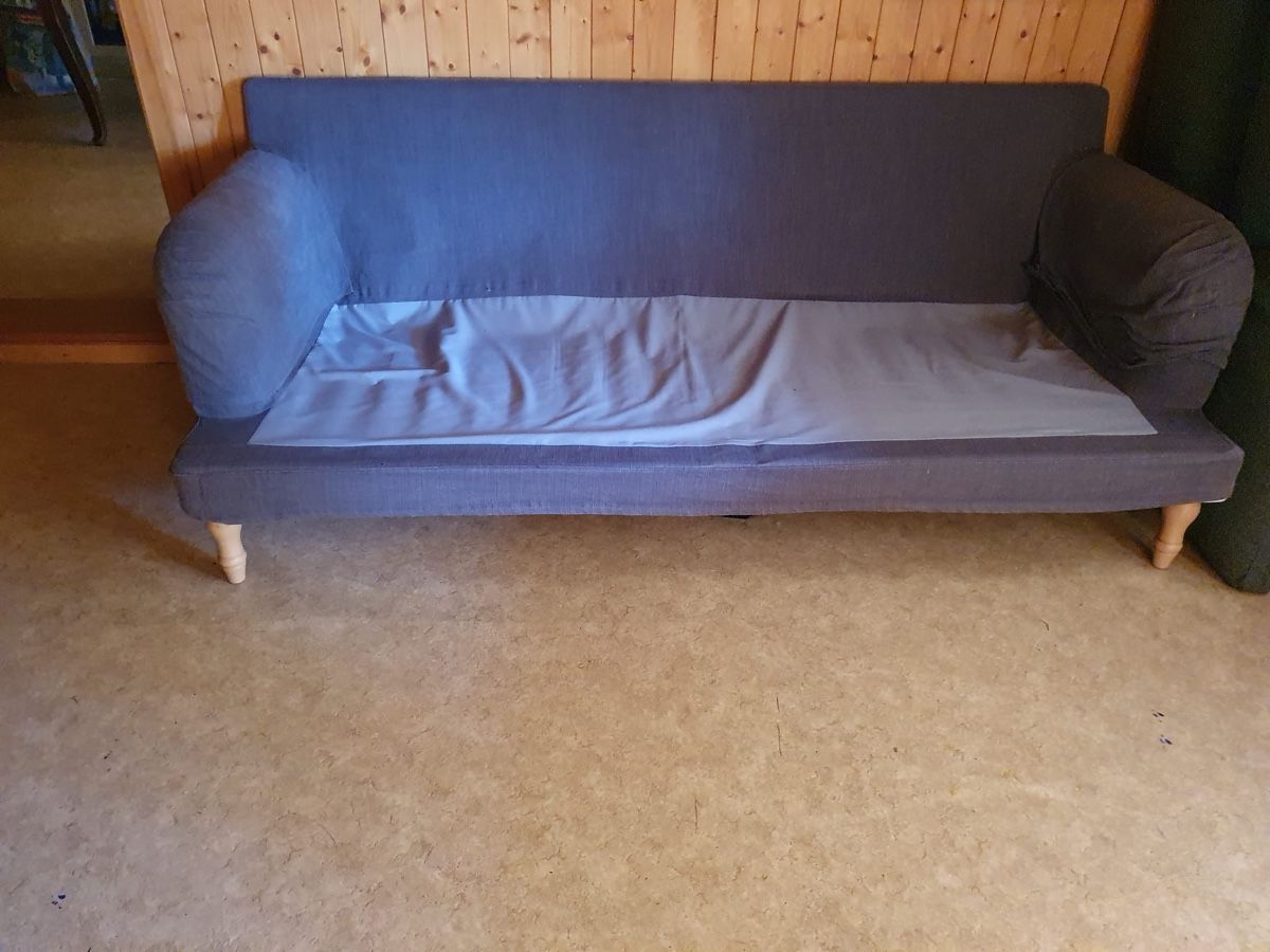 Ikea Divani: Sofa gebraucht – Usato da Madiswil venduto da rickae01 1