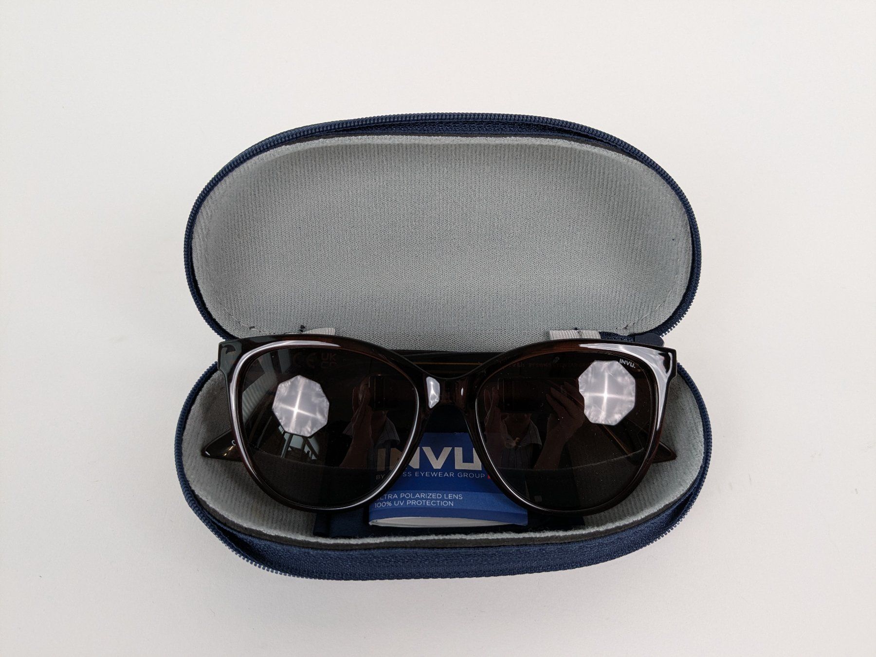 Occhiali & Lenti: INVU Sonnenbrille – Nuovo (secondo la descrizione) da Dintikon venduto da Restwert_Dintikon 1