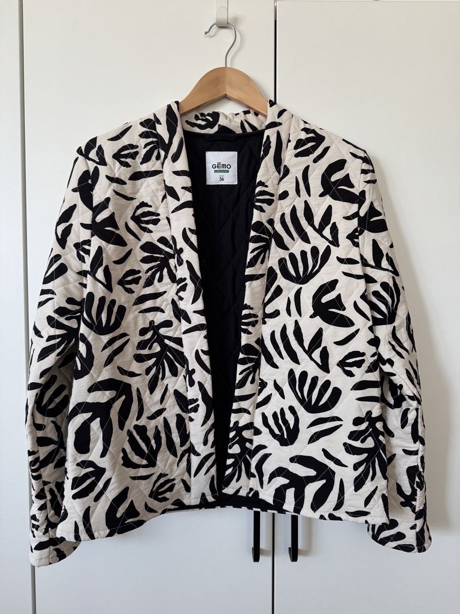 Maglioni & Felpe: Gemo Quilted Vest - Size 36/38 - New – Nuovo (secondo la descrizione) da Brugg AG venduto da Winter789
