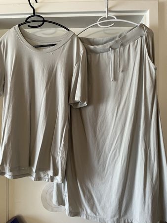 Penn & Ink Loungewear Set grau Grösse L neuwertig
