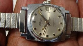 WEGA DAMEN UHR.AUTOMATIC.SEHR KLEINE.DAT.21J.LÄÜFT--20X25MM