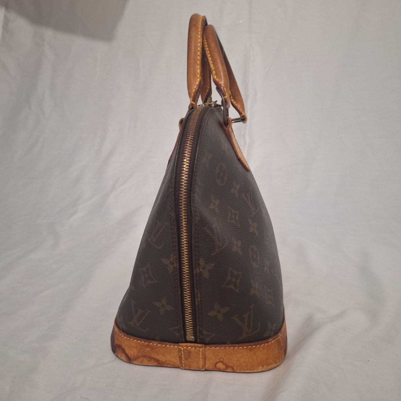Louis Vuitton Taschen: Louis Vuitton Monogramm Alma PM – Gebraucht aus Kilchberg ZH von mrmame 2