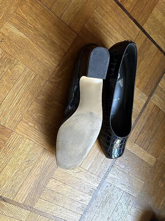Scarpe da donna: Escarpins noirs Ara 4,5 – Usato da Veyrier venduto da Nath9279 2