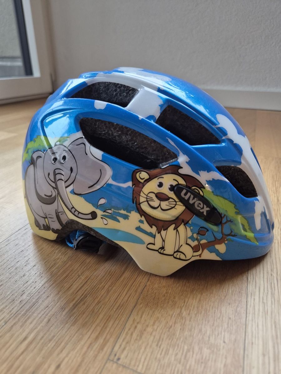 Uvex Caschi: Kinder Velohelm Uvex - Gr. 47-52 cm – Usato da Zürich venduto da Agave_Sue