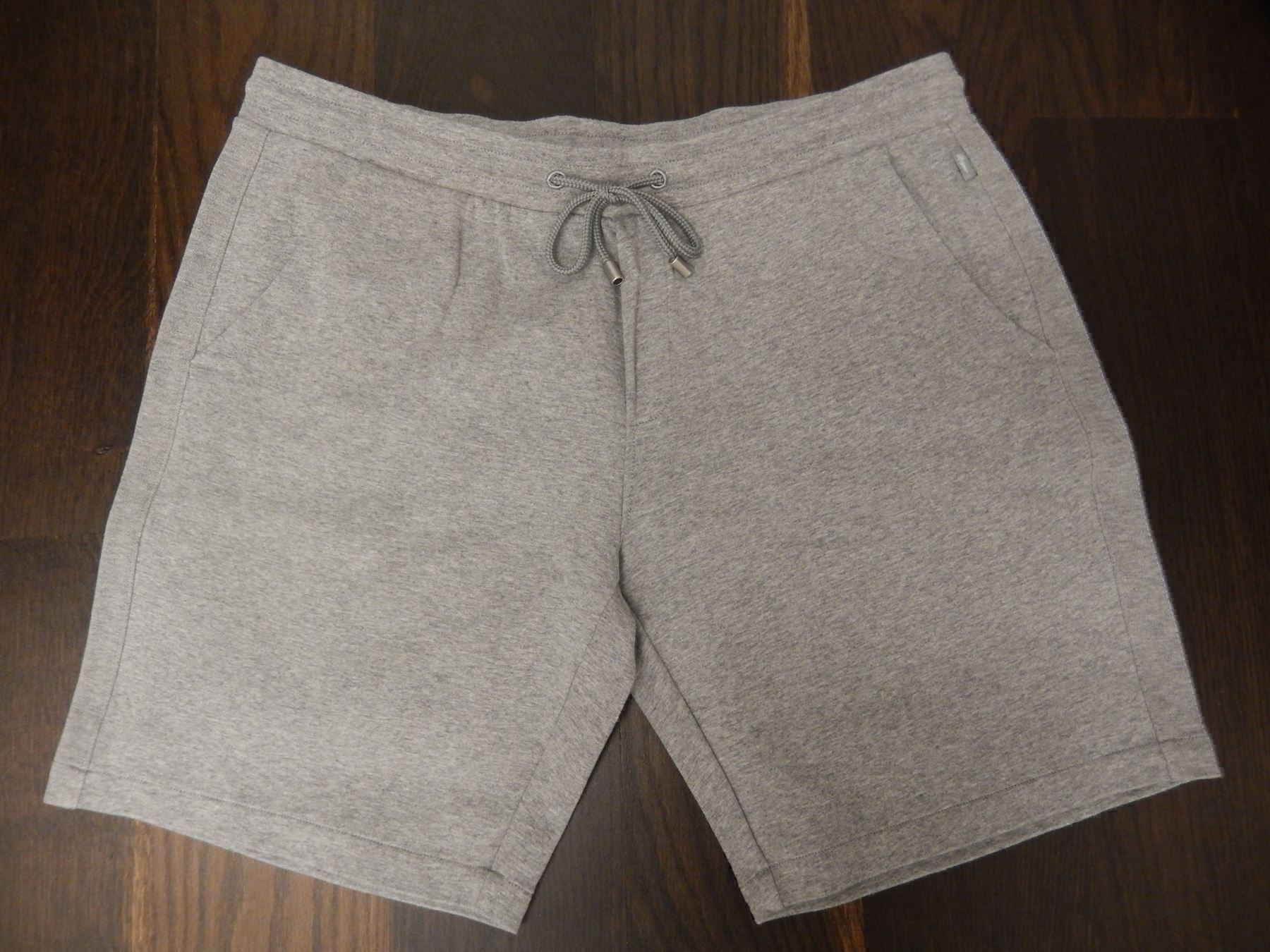 Bogner Pantaloni: Orig. BOGNER Men Sweatshorts Gr. L – Usato da Tuggen venduto da vivira 1