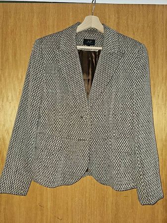 schöner Business-Blazer Gr 40