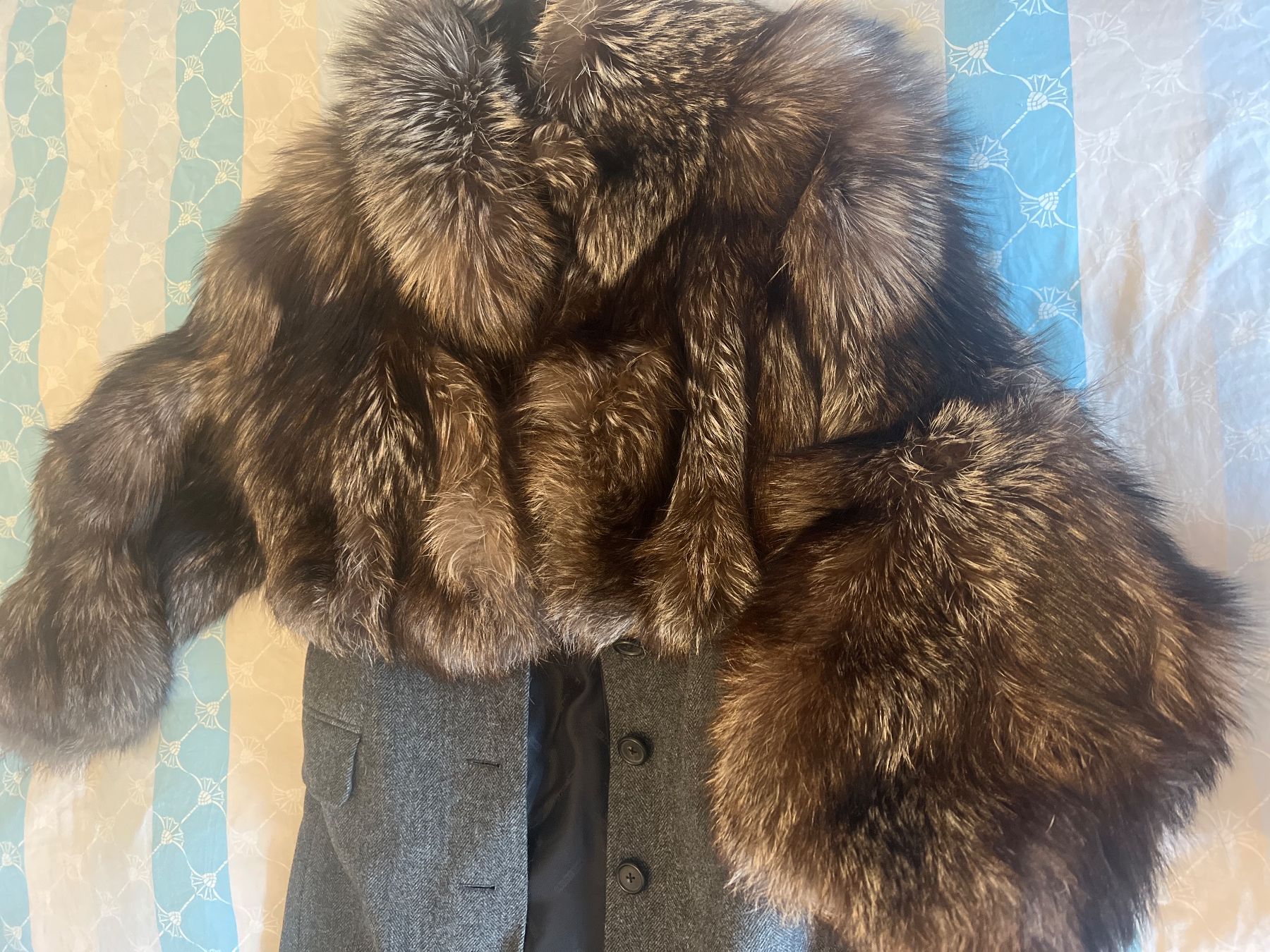 Marc Jacobs Cappotti: Marc Jacob’s coat reall fur – Usato da Menzingen venduto da Mypersonalshopp 1