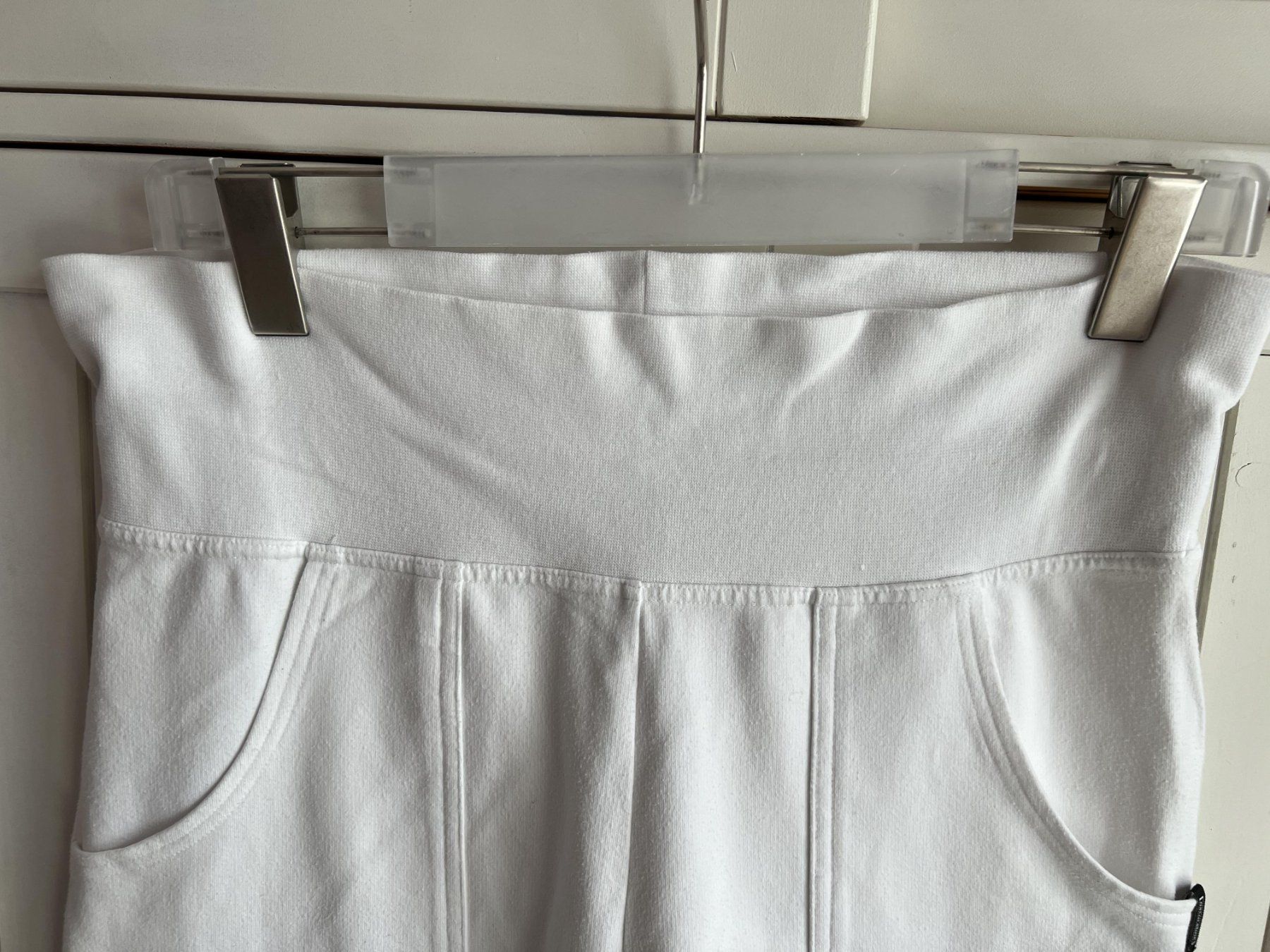 Pantaloni: Hose für Damen – Usato da Winterthur venduto da Green-Future 3