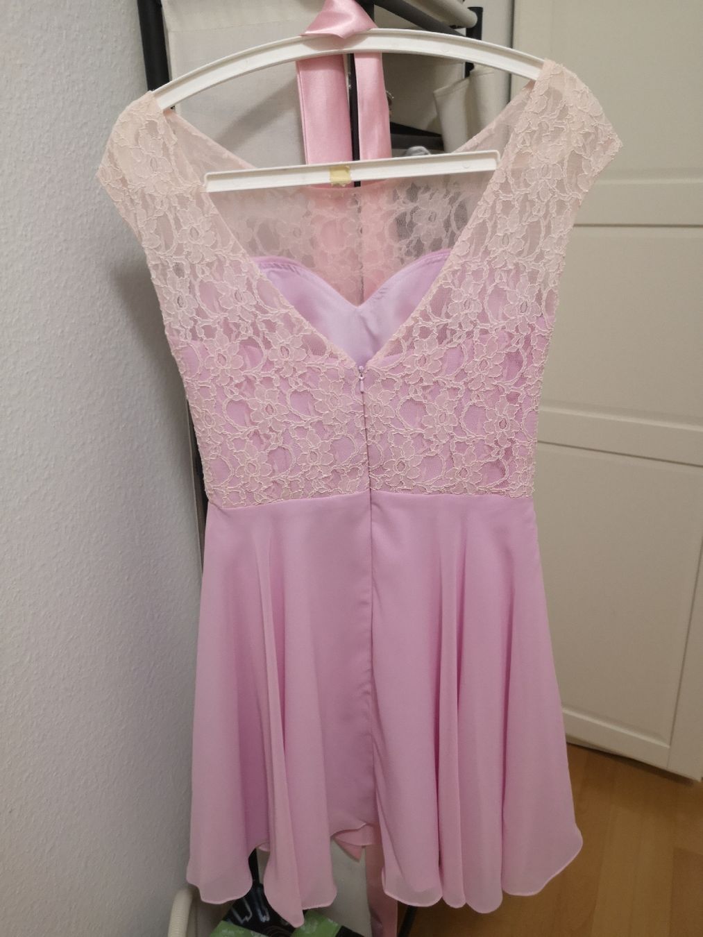 JJ’s House Kleider: Abendkleid in Rosa – Gebraucht aus Sissach von sasocla 1