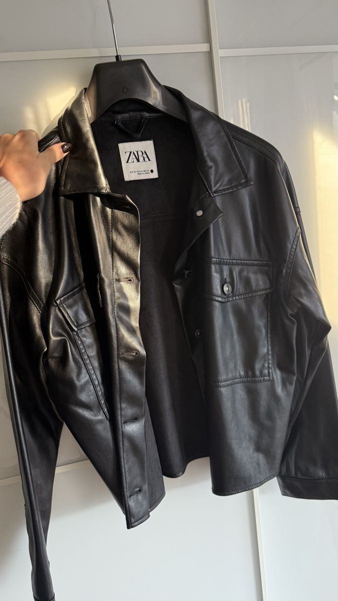 Zara Vestes: Lederjacke – D'occasion à Belp par Ti04