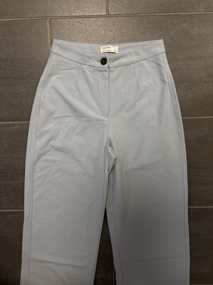 Bershka Pantaloni: Bershka Stoffhose 38 – Usato da Rümlang venduto da svent 2