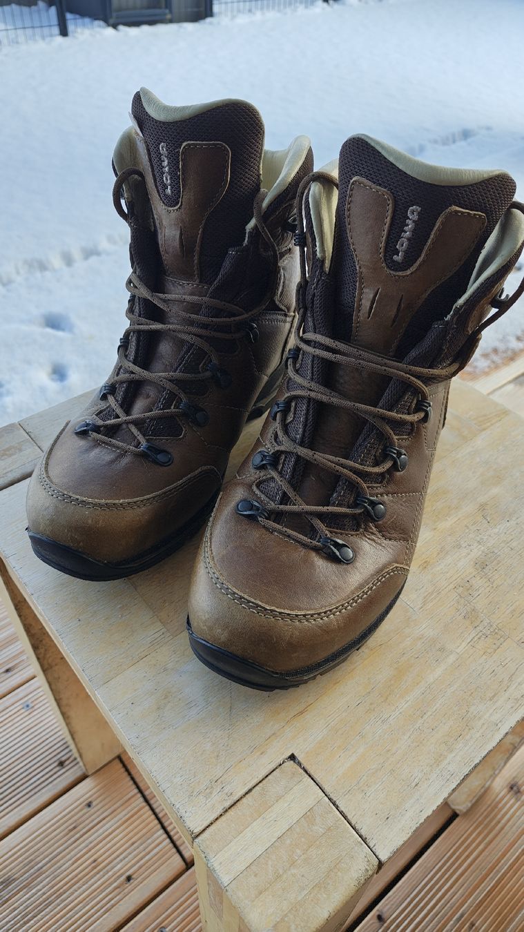 Lowa Scarpe da donna: LOWA Wanderschuh Leder – Usato da Meggen venduto da nixentrixen 8
