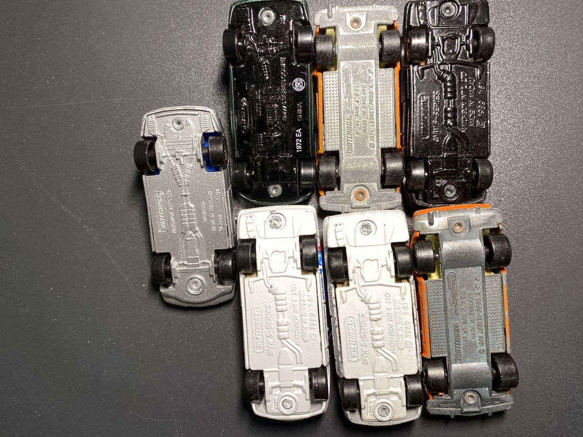 Spielzeuge: 7 Matchbox BMW – Gebraucht aus Winterthur von  7