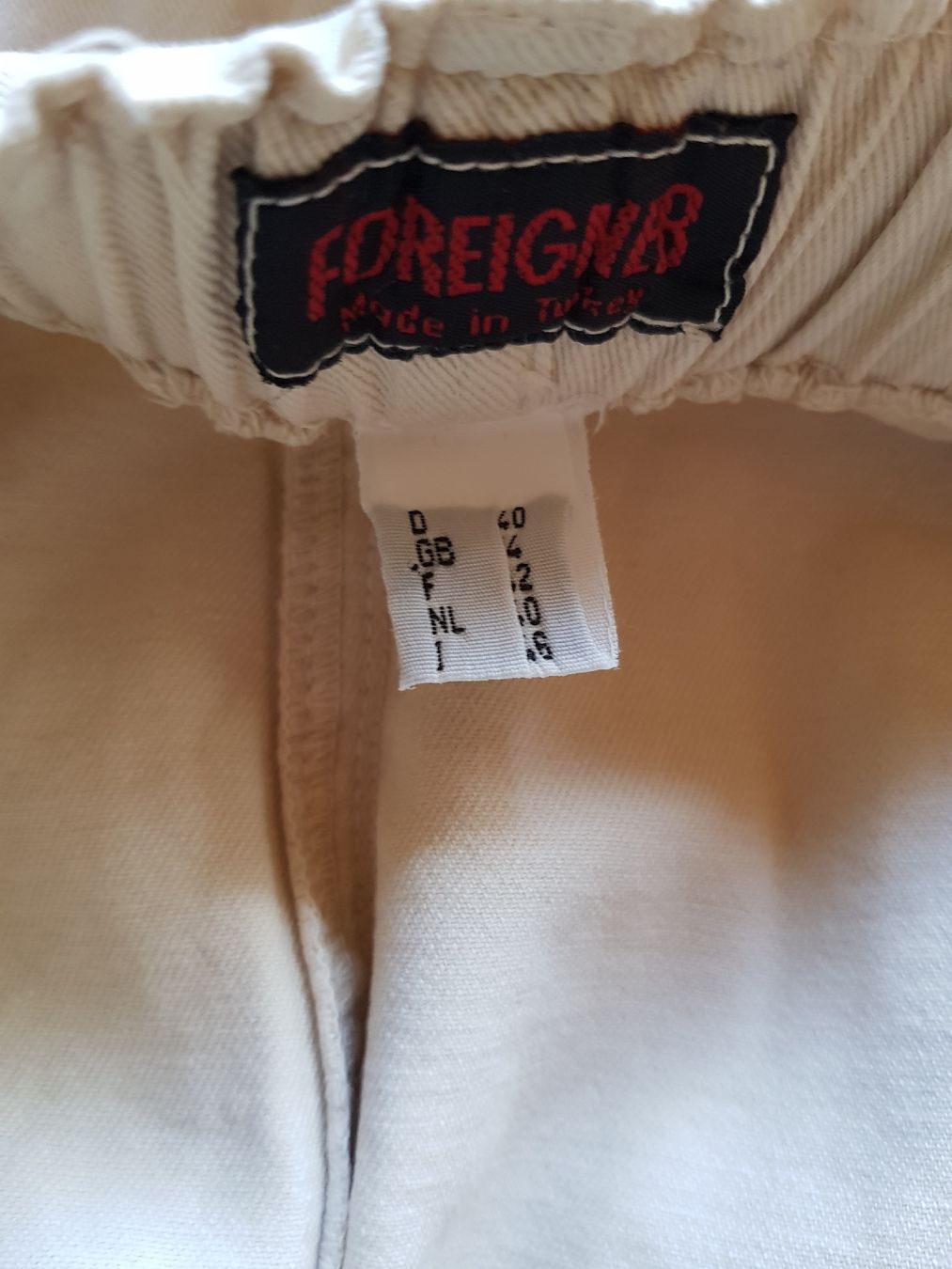 Pantaloni: 100% Coton - Bermuda Beige - 40 – Nuovo (secondo la descrizione) da Haute-Nendaz venduto da Violette123 7