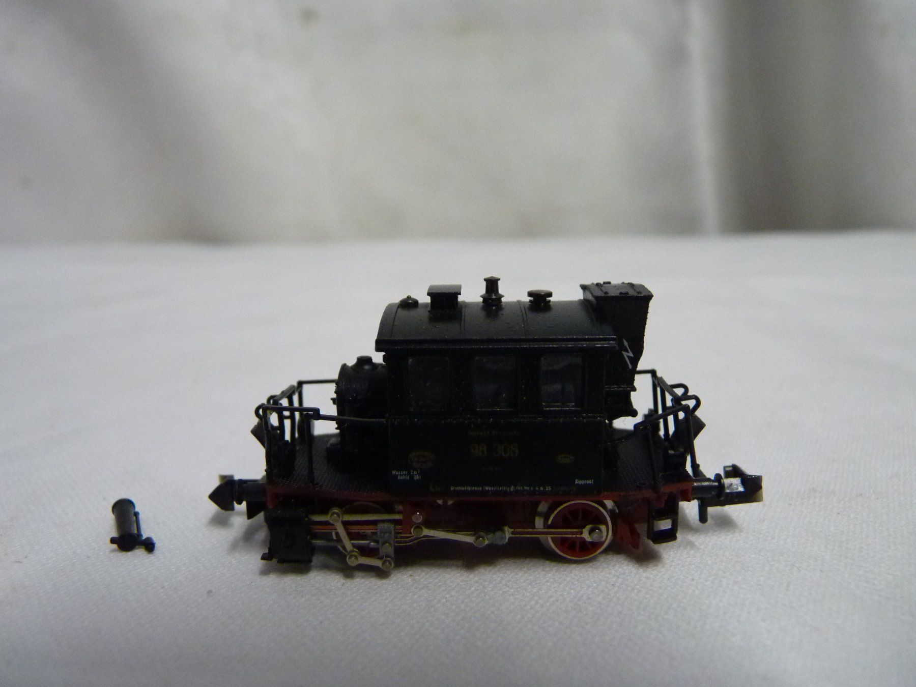 Trix Modelleisenbahnen: Spur N Trix- Mini Lokomotive 98308 – Gebraucht aus Küsnacht ZH von zoliboli01