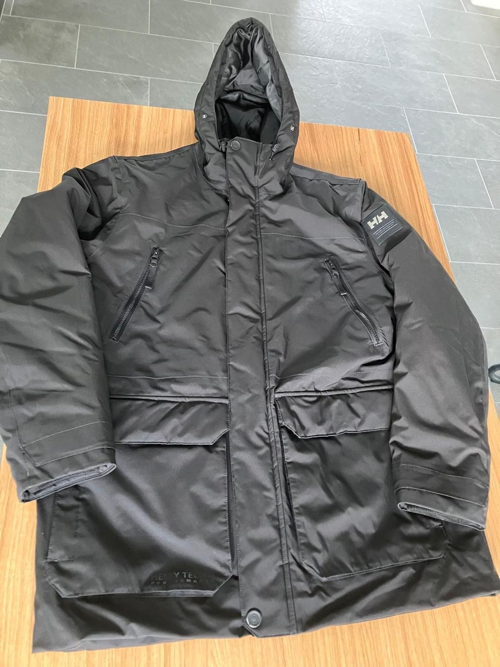 Helly Hansen Giacche: Winterjacke Helly Hansen – Usato da Belp venduto da nick3131 3