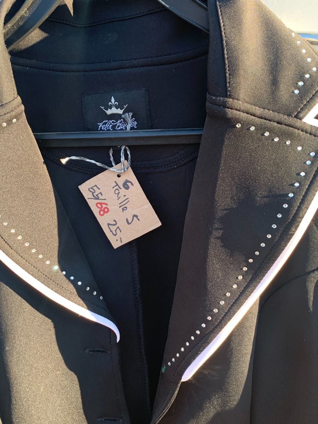 Jacken: Veste de concours avec strass – Gebraucht aus Lamboing von pet_djp8 1
