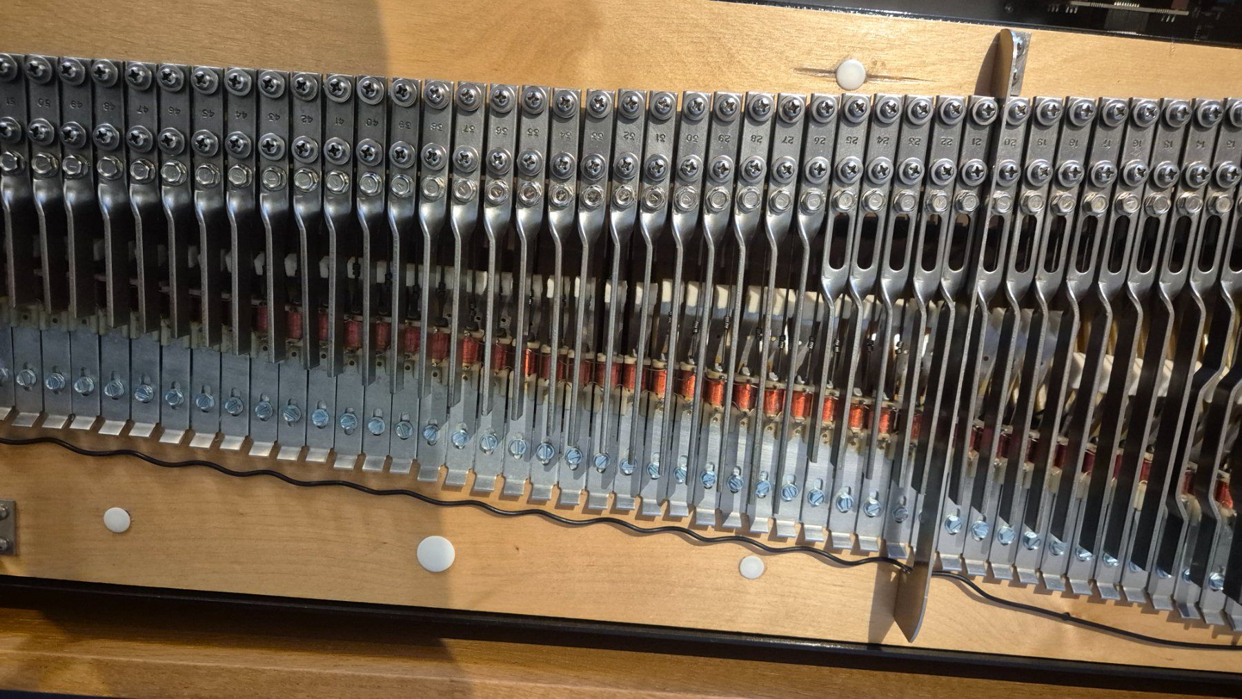 Rhodes Strumenti musicali: Fender Rohdes MKI SeventyThree de 1973 – Usato da Bossonnens venduto da Grizot 4