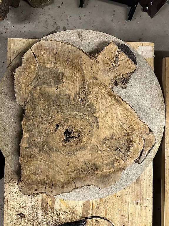 Articoli in legno: Olivenholz Baumscheibe - 04 – Usato da Buus venduto da macipioji 1
